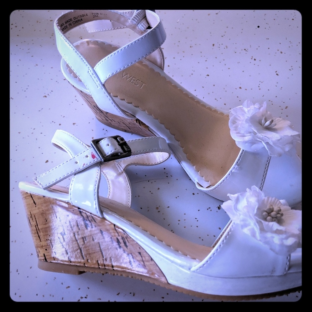 Kids dress shoes